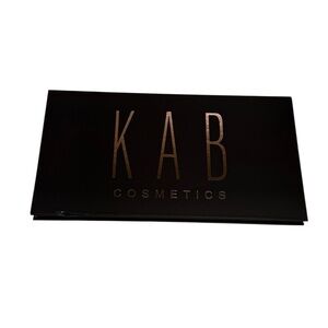 KAB Cosmetics KAB face contour palette volume one